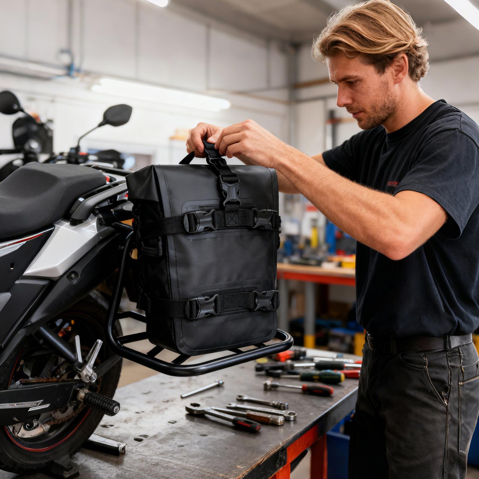Borse per paraurti anteriore p - Motorcycle Gear Backpack recensione e prezzo