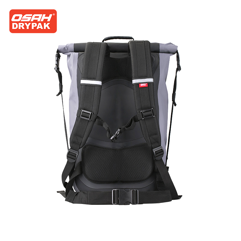 Borsa da moto OSAH Zaino imper - Motorcycle Gear Backpack recensione e prezzo